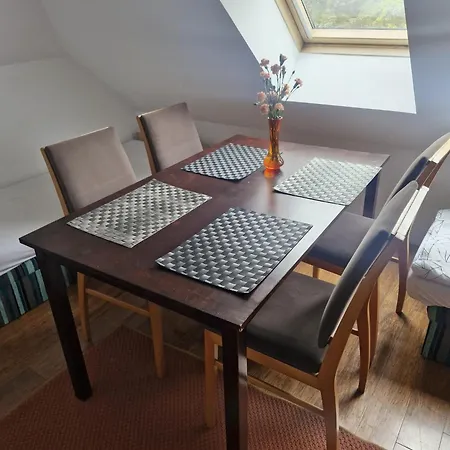 Cyprysowa 7 * Kielczow